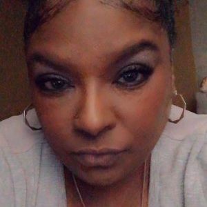 Meet your Posher, Tabitha